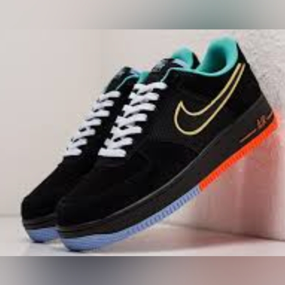Nike Air Force 1 Low Peace and Unity - Men's Size 8 Like New MSRP $250 - Picture 2 of 16